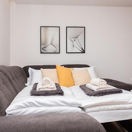 Luxury Apartment See To Sea-Sea&City View มาคาร์สกา ภายนอก รูปภาพ
