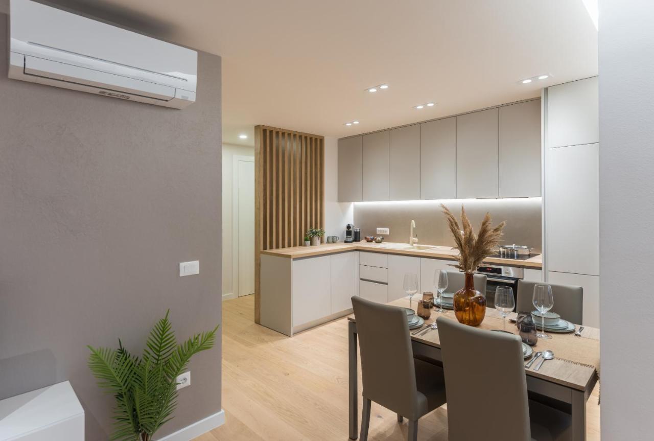 Luxury Apartment See To Sea-Sea&City View มาคาร์สกา ภายนอก รูปภาพ