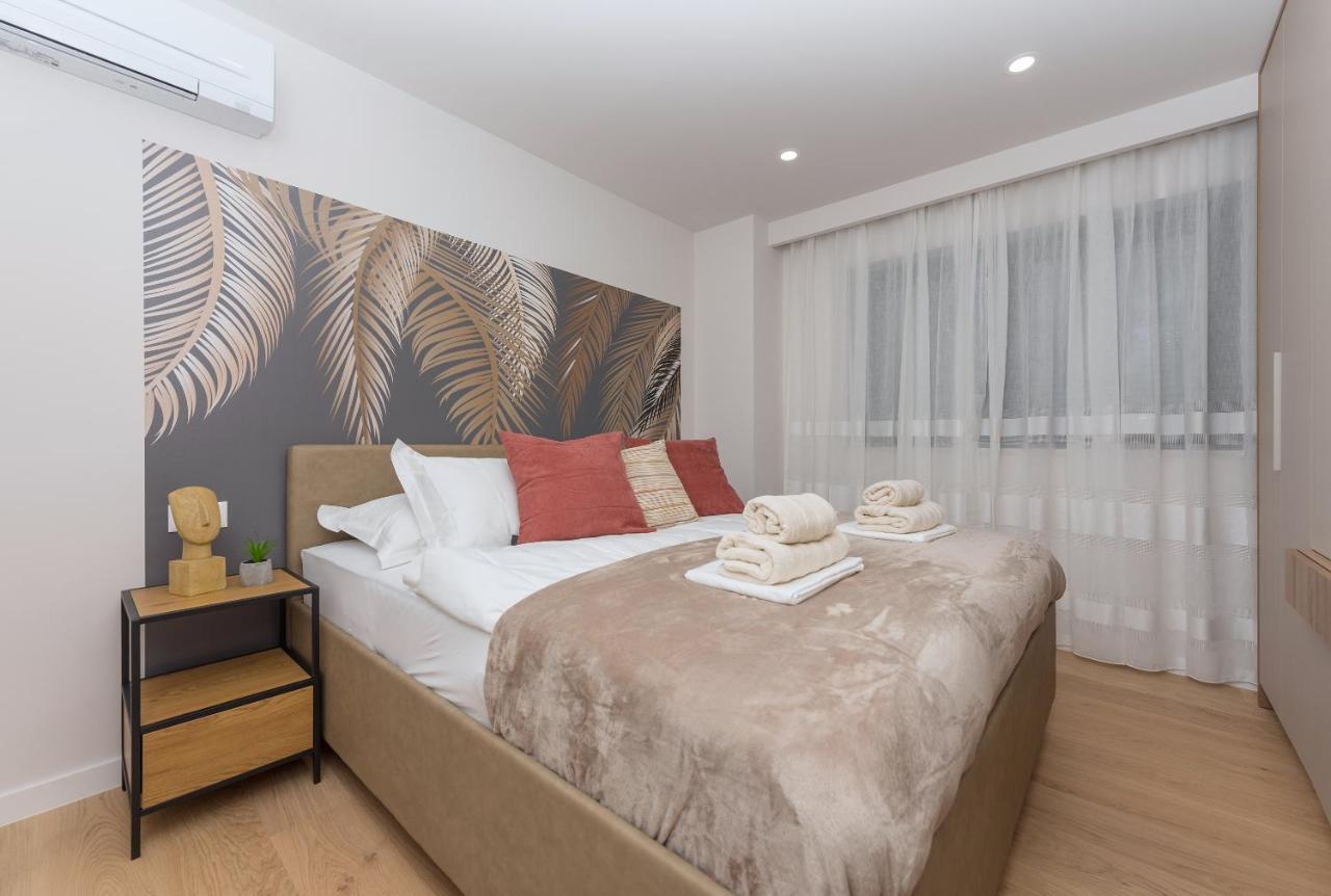 Luxury Apartment See To Sea-Sea&City View มาคาร์สกา ภายนอก รูปภาพ